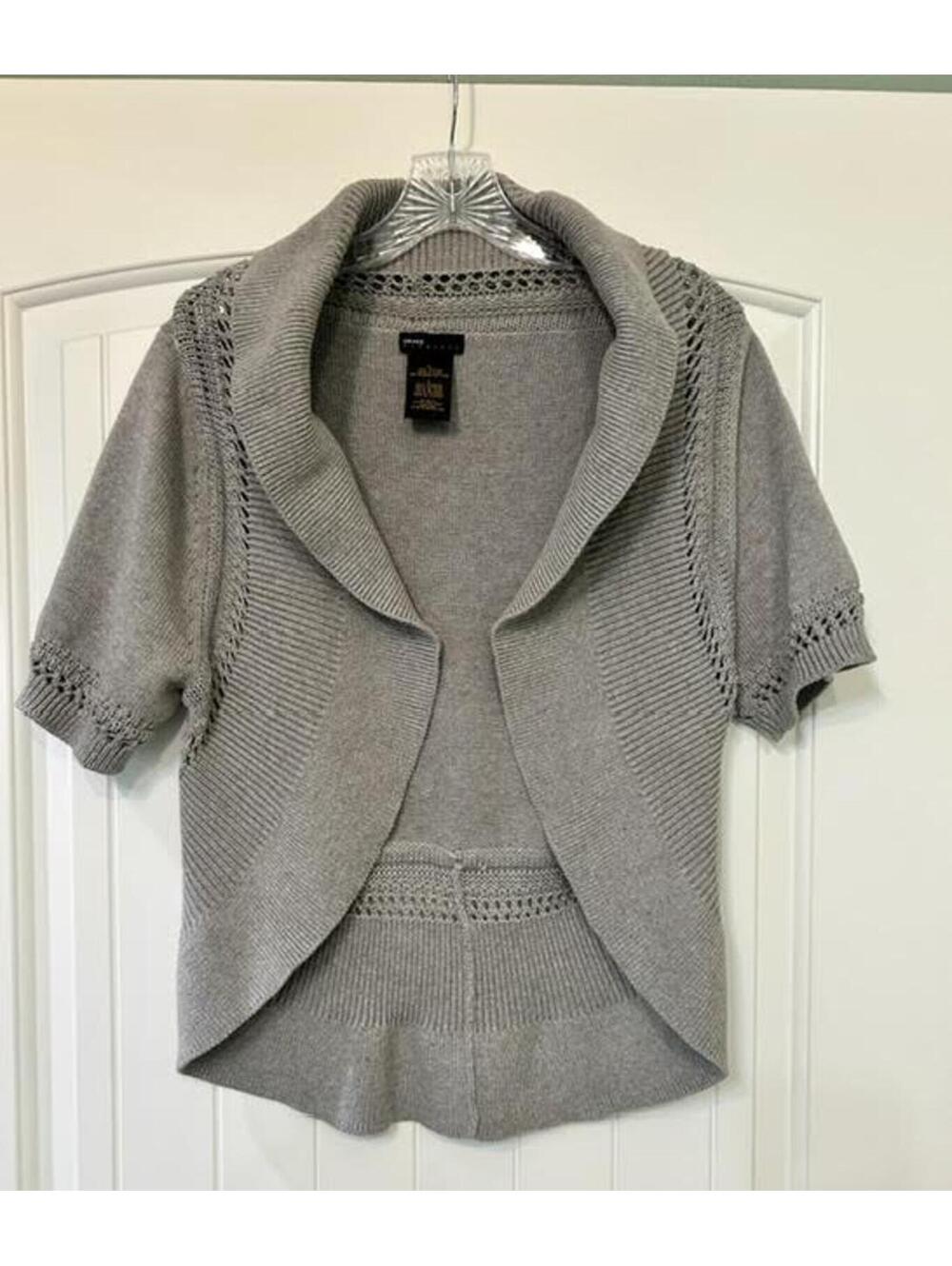 🐚 Grey Short Sleeve Crochet Cardi M/L GUC